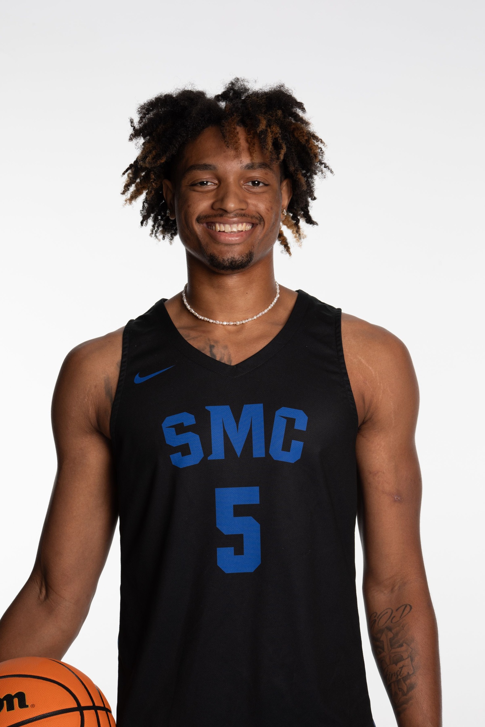 smc basketball roster